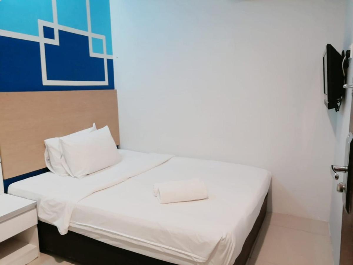 Bangi Business Hotel Kampong Sungai Ramal Dalam Екстер'єр фото