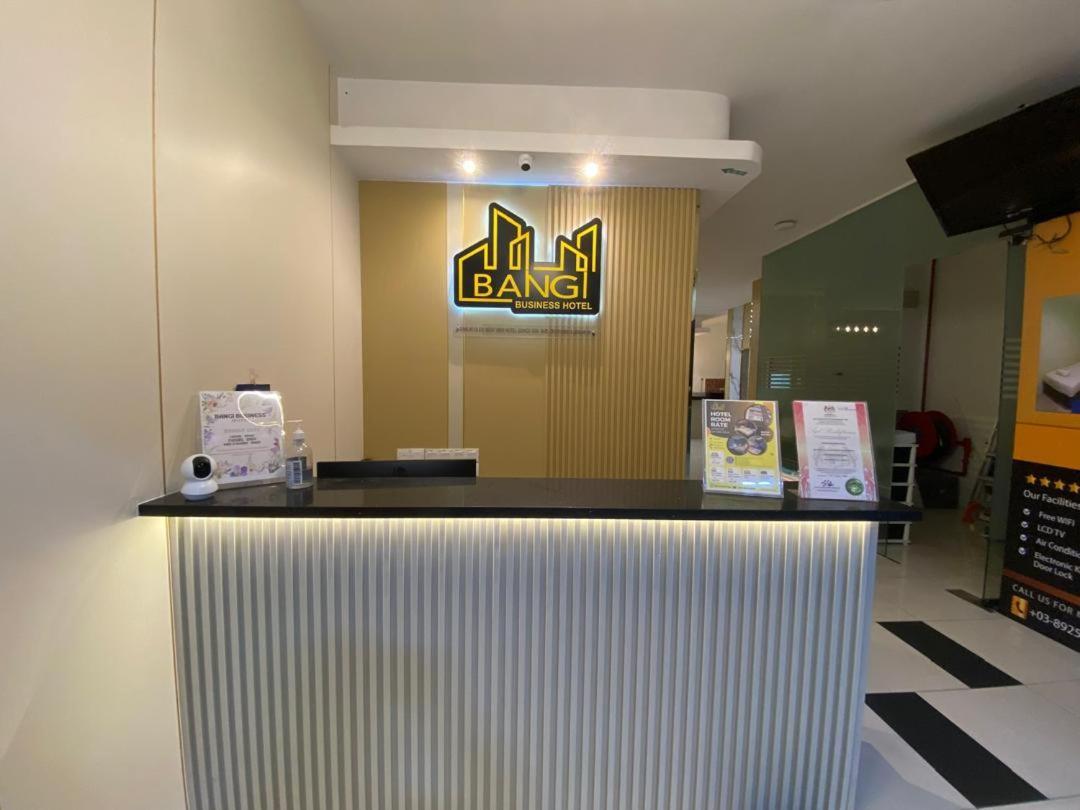 Bangi Business Hotel Kampong Sungai Ramal Dalam Екстер'єр фото