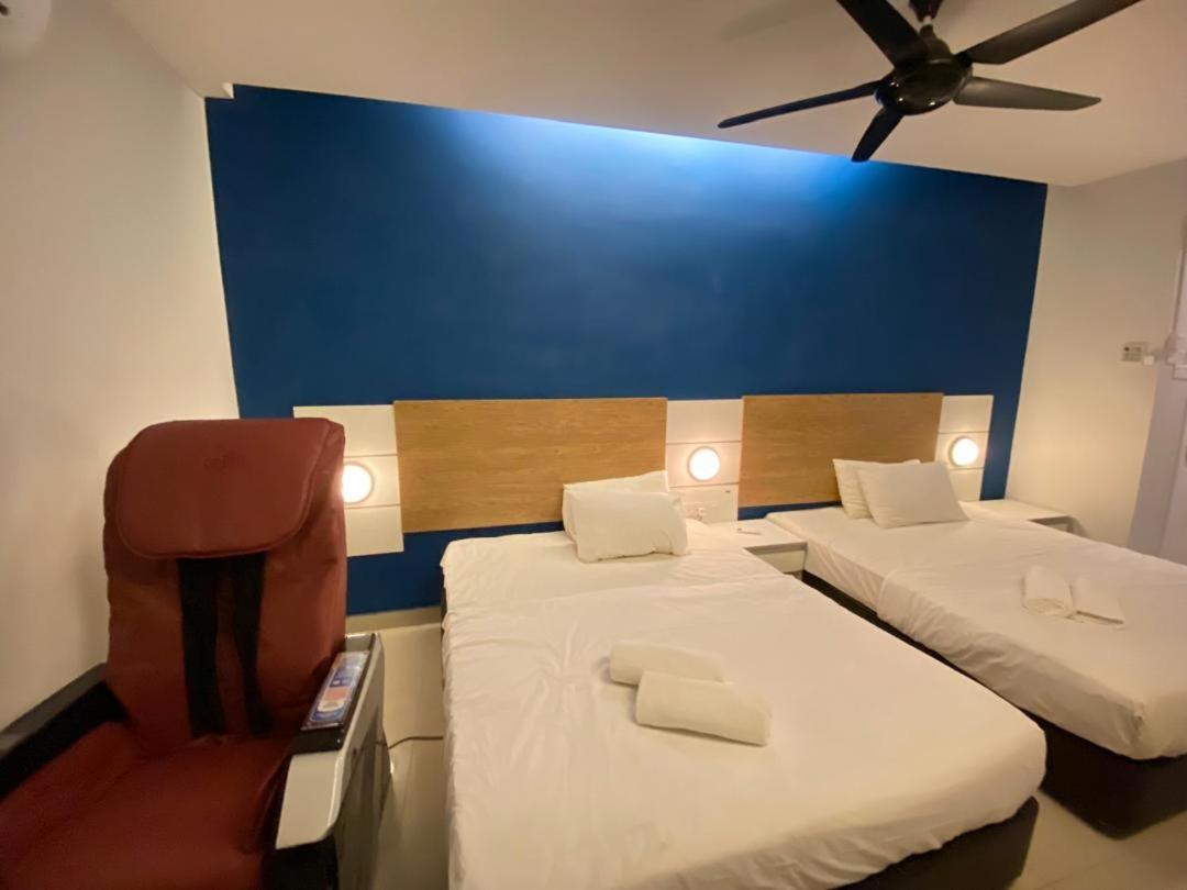 Bangi Business Hotel Kampong Sungai Ramal Dalam Екстер'єр фото